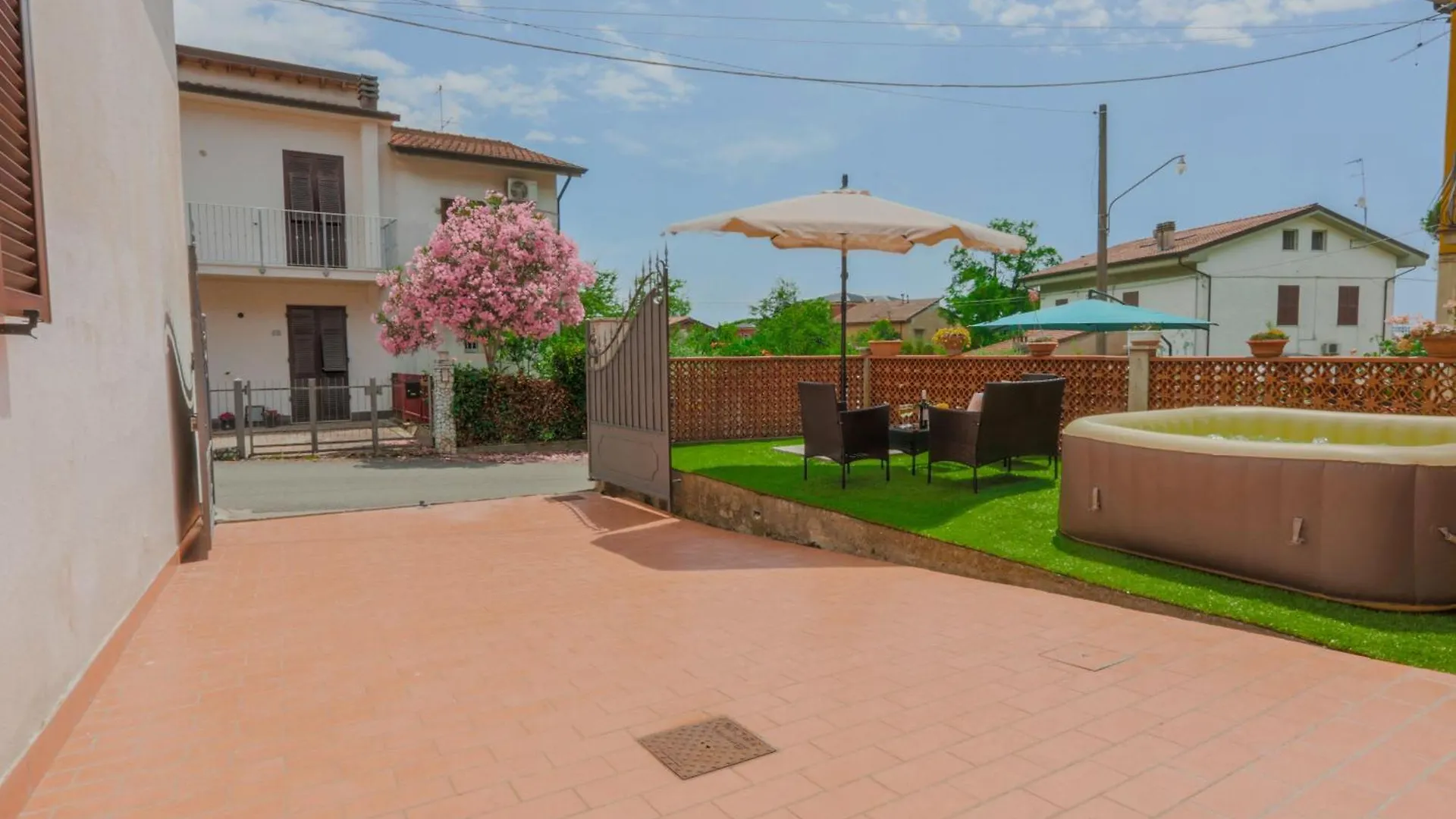Apartmán Maisontuscany - Jacuzzi Carrara