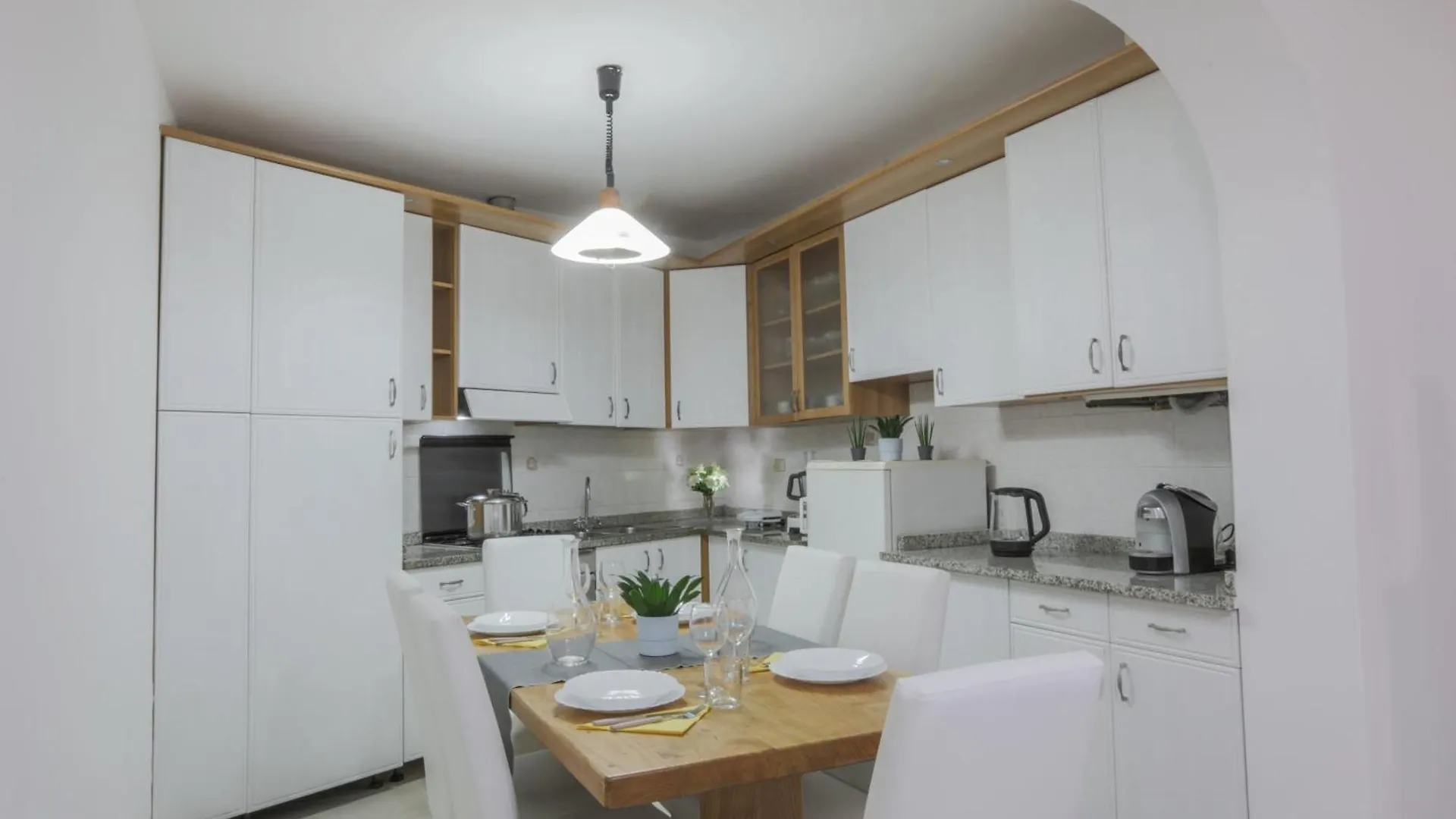 Maisontuscany - Jacuzzi Carrare Appartement