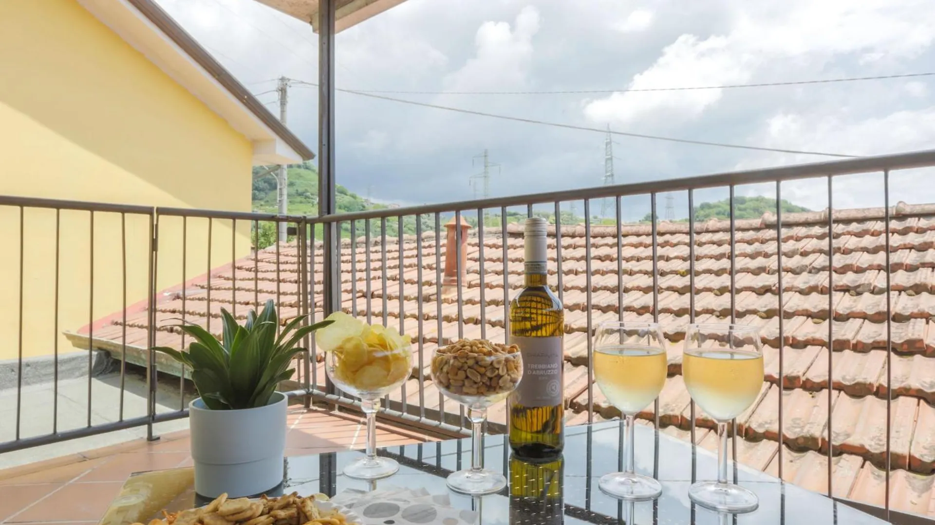 Maisontuscany - Jacuzzi Carrare